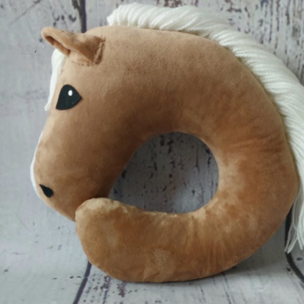 Poduszka-konik-IZABELOWATY_[1305]_1200