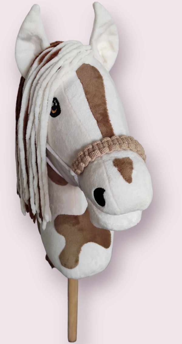 Hobby horse overo formatu A3 w łatki