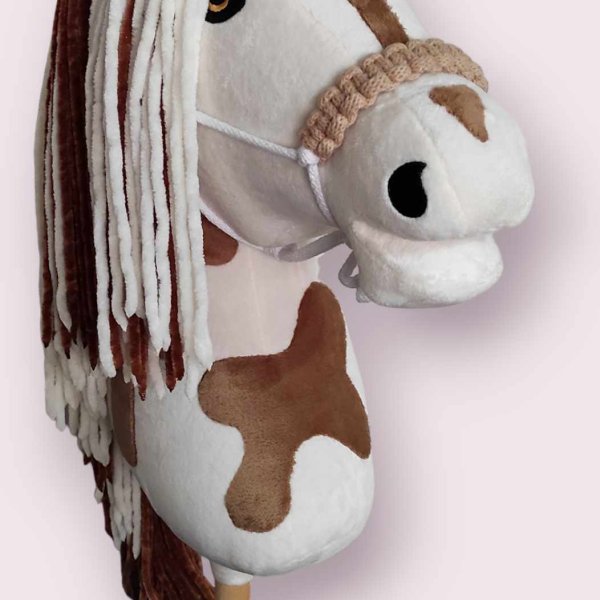 Hobby horse overo formatu A3 w łatki